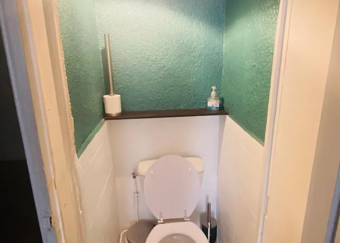 Bright For 4 In Downtown Appartement